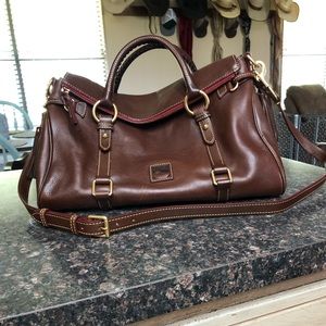 Dooney & Bourke Large Satchel purse
